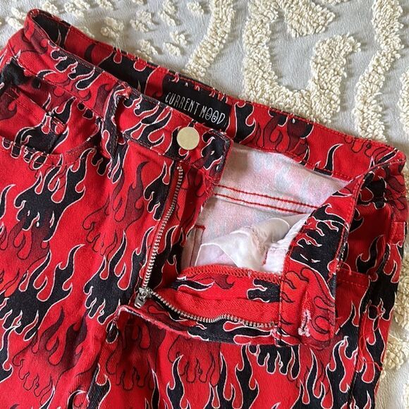 Current Mood Dolls Kill Flame Jeans Cotton Black Red Size XS Spandex - Picture 4 of 11